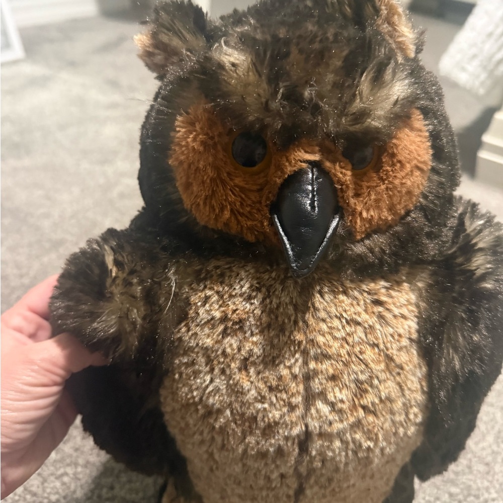 Melissa & Doug Realistic Plush Owl - Picture 2 of 4